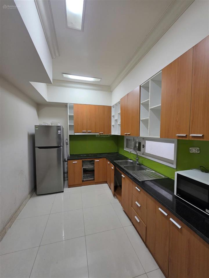 Cho thuê liền kề splendora, 129m2, sân vườn rộng thoáng, 17 triệu/tháng, nội thất đầy đủ