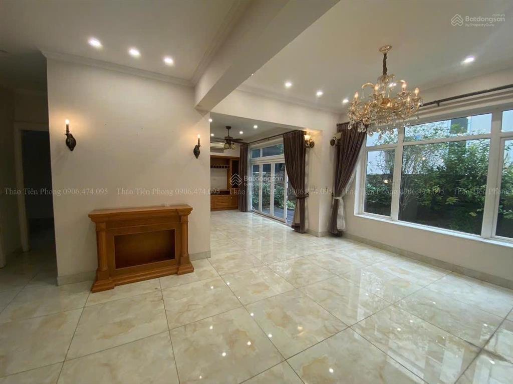 Cho thuê biệt thự splendora, 210m2, full đồ mới, nhà mới sơn, 25tr/th, sân vườn đẹp thoáng