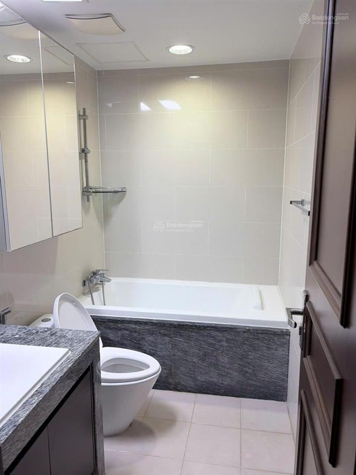 Cho thuê liền kề splendora 103m2, nội thất cơ bản, nhà thoáng, 19tr/th, sẵn ở