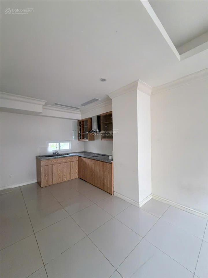 Cho thuê liền kề splendora 103m2, nội thất cơ bản, nhà thoáng, 19tr/th, sẵn ở