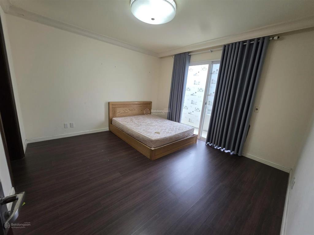 Cho thuê liền kề splendora, 129m2, sân vườn rộng thoáng, 17 triệu/tháng, nội thất đầy đủ