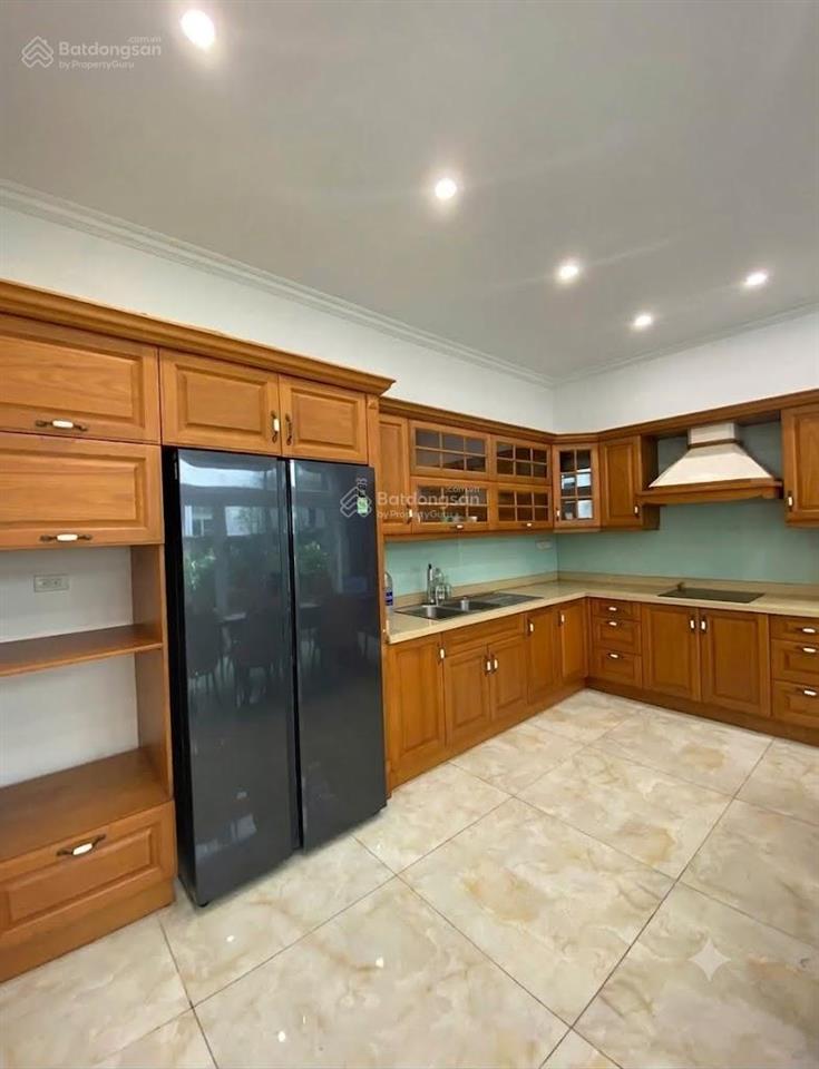 Cho thuê biệt thự splendora, 210m2, full đồ mới, nhà mới sơn, 25tr/th, sân vườn đẹp thoáng