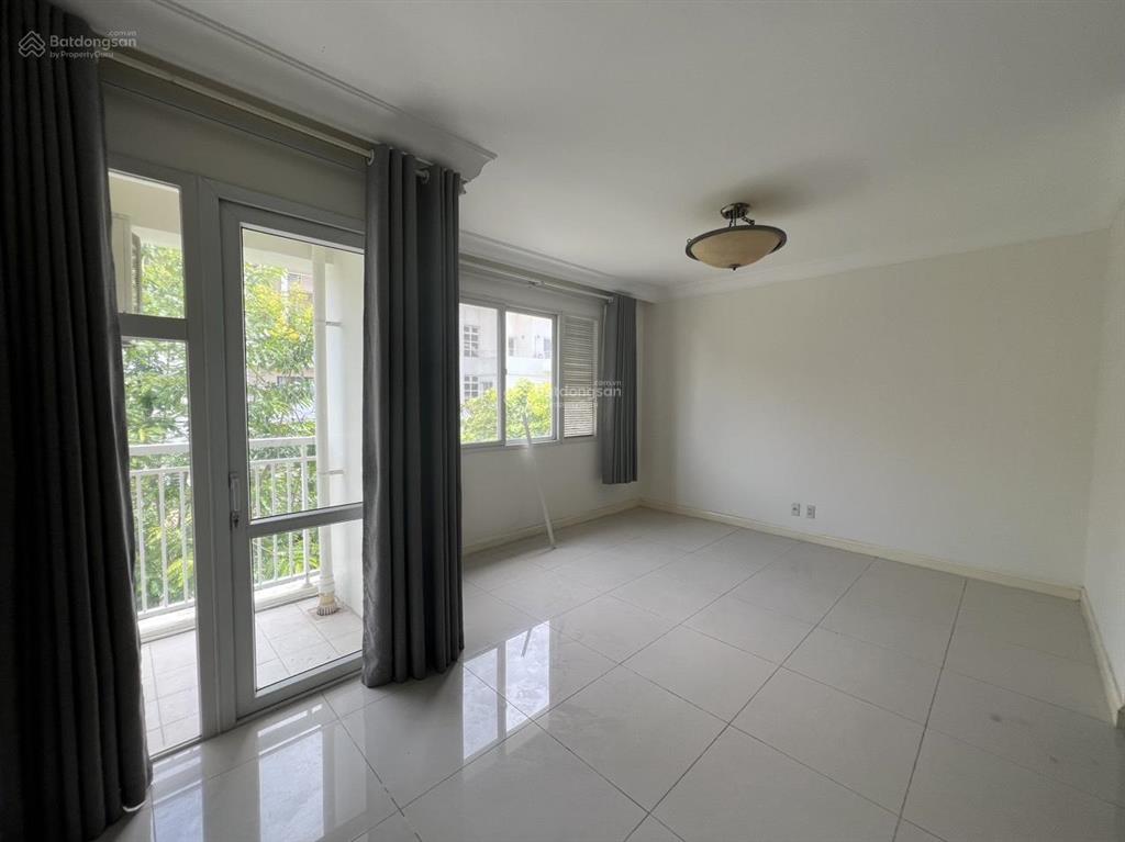 Cho thuê liền kề splendora 103m2, 15tr/tháng, nhà nội thất cơ bản, sạch sẽ, sẵn ở