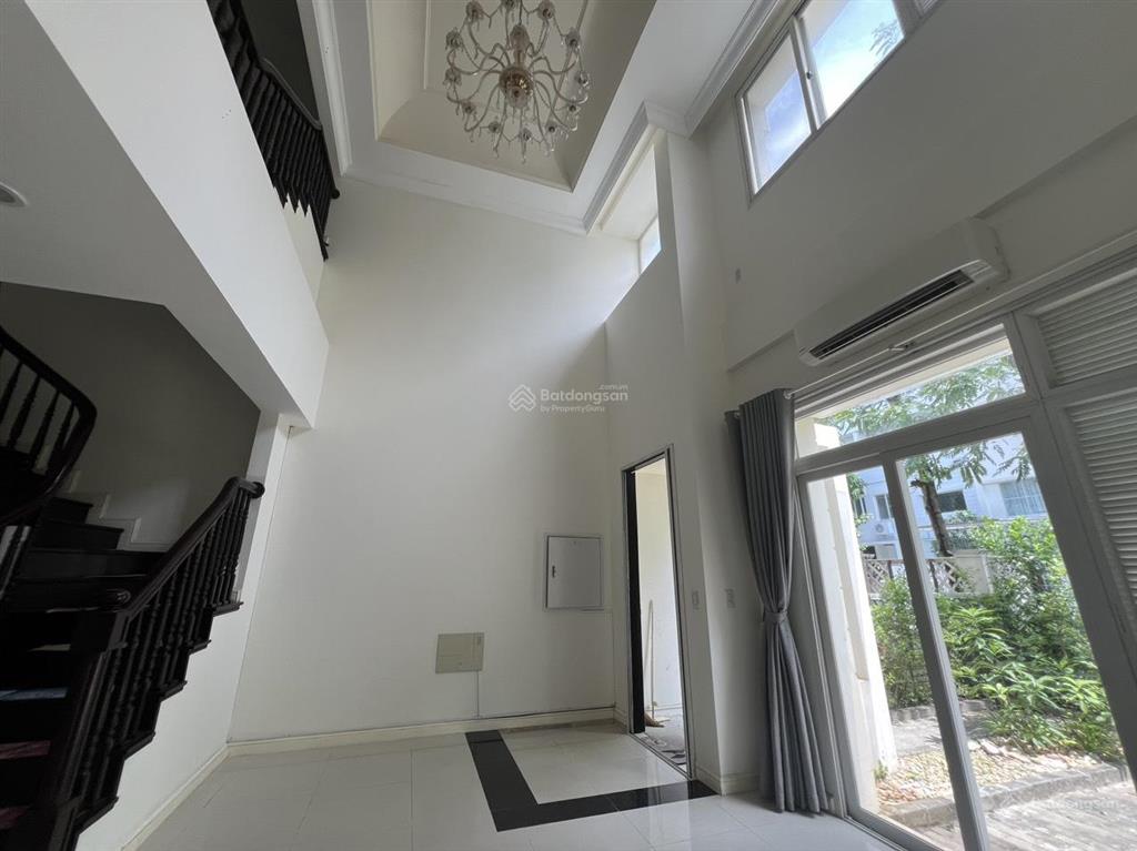 Cho thuê liền kề splendora 103m2, 15tr/tháng, nhà nội thất cơ bản, sạch sẽ, sẵn ở