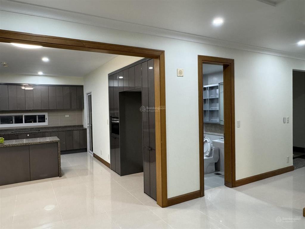 Bán chung cư splendora 178m2 4n3wc, tầng trung, view bể bơi, 12 tỷ, sổ đỏ, căn hiếm có bán