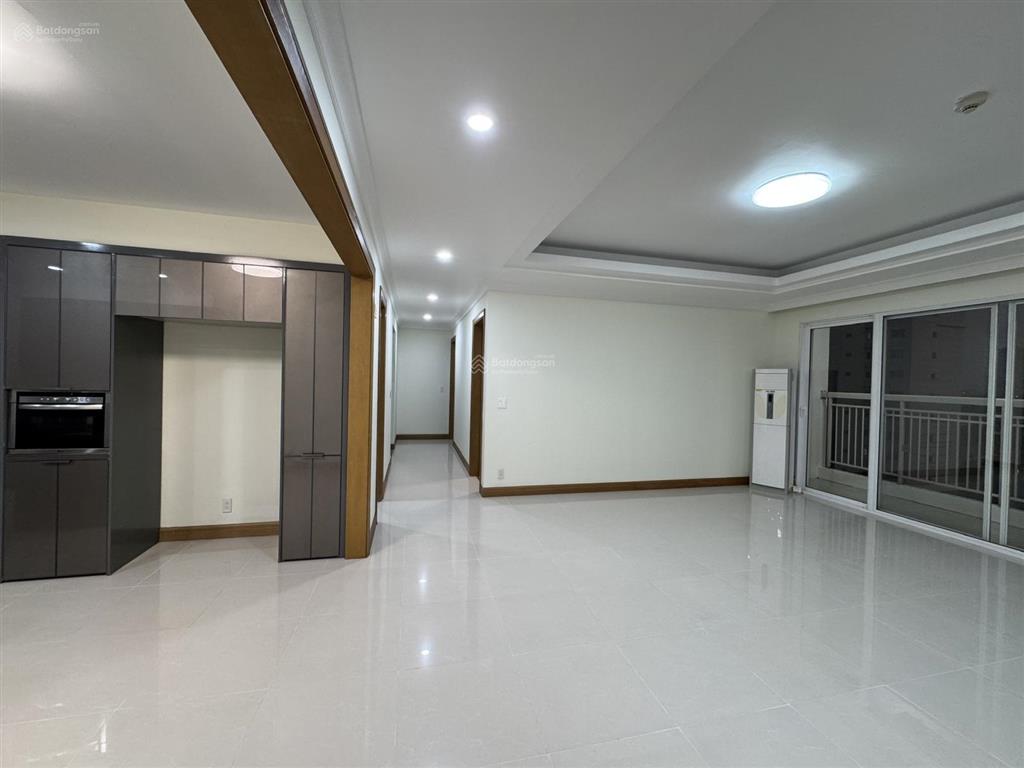 Bán chung cư splendora 178m2 4n3wc, tầng trung, view bể bơi, 12 tỷ, sổ đỏ, căn hiếm có bán