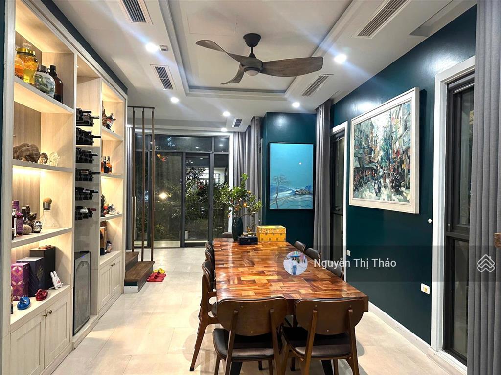 Bán btsl vinhomes thăng long 130m2, sân vườn rộng, nhà sửa đẹp, sổ đỏ, giá sốc 184tr/m2