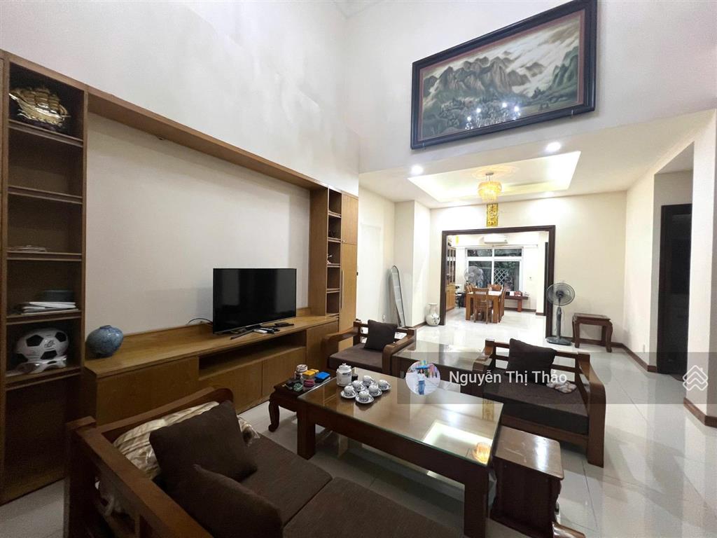 Cho thuê liền kề splendora 145m2, nhà full đồ, sạch sẽ, 23 triệu/th, sân vườn rộng, sẵn xem