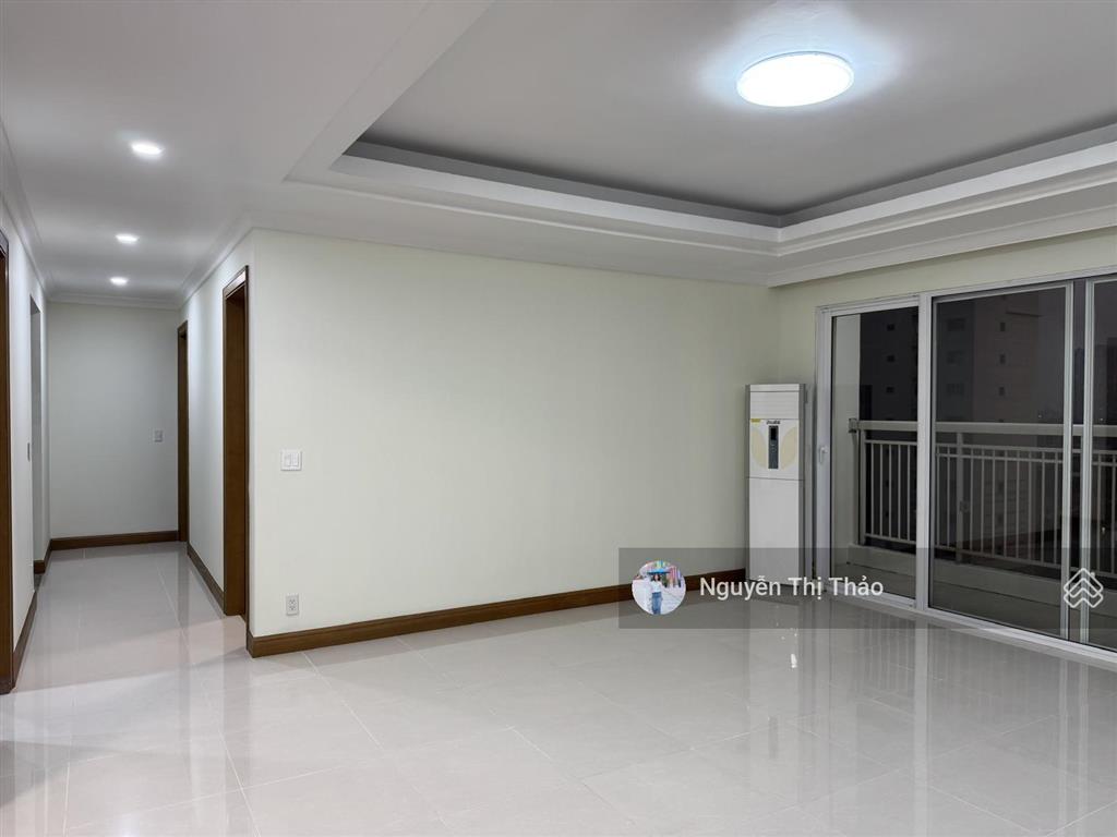 Bán chung cư splendora, 178m2 4n3wc, 13 tỷ, sổ đỏ, tầng trung, ban công nam, view nhìn bể bơi