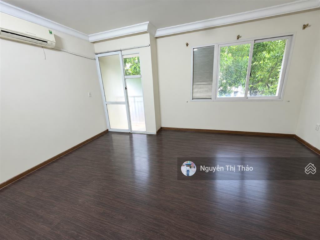 Cho thuê liền kề splendora, 103m2, nhà mới sơn mới lại, 17tr, nội thất cơ bản