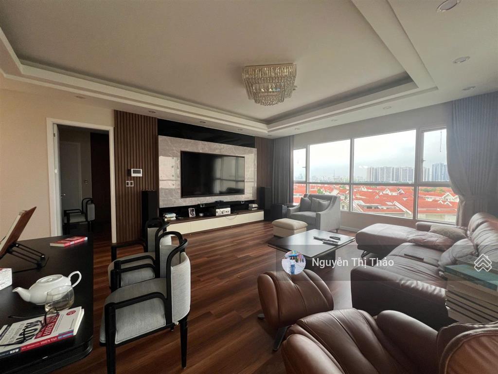 Bán chung cư splendora 150m2 đã sửa đẹp, 9,x tỷ có tl, ban công đn view nội khu thoáng mát, sổ đỏ