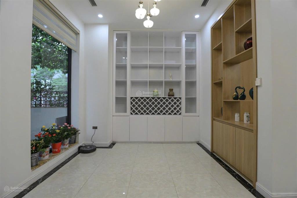 Biệt thư starlake  tây hồ tây