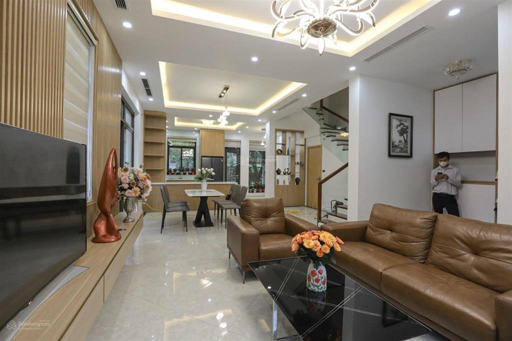 Biệt thư starlake  tây hồ tây