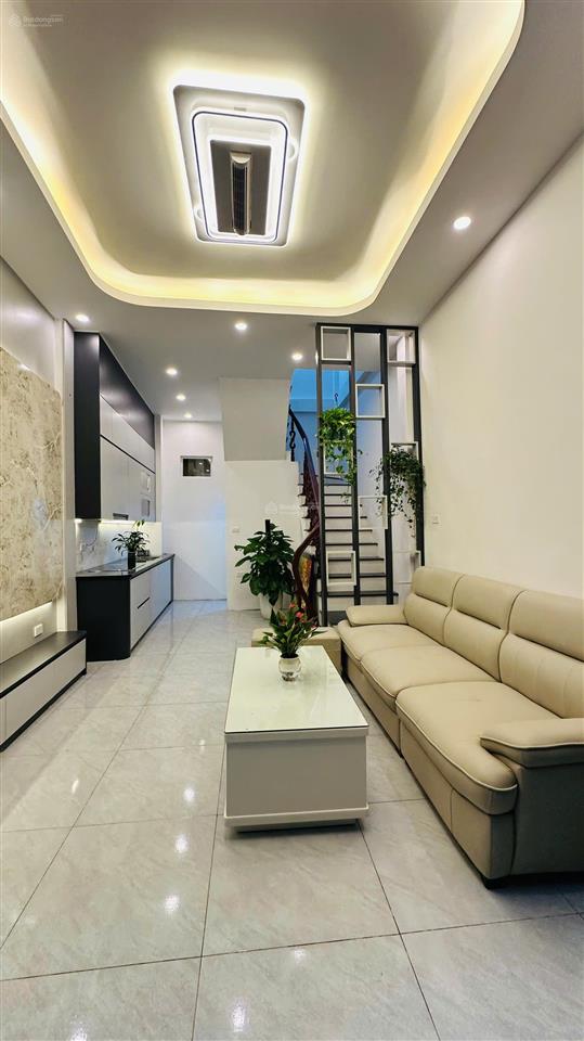 Thụy khuê nhà mới 5 tầng, 3 ngủ gần hồ