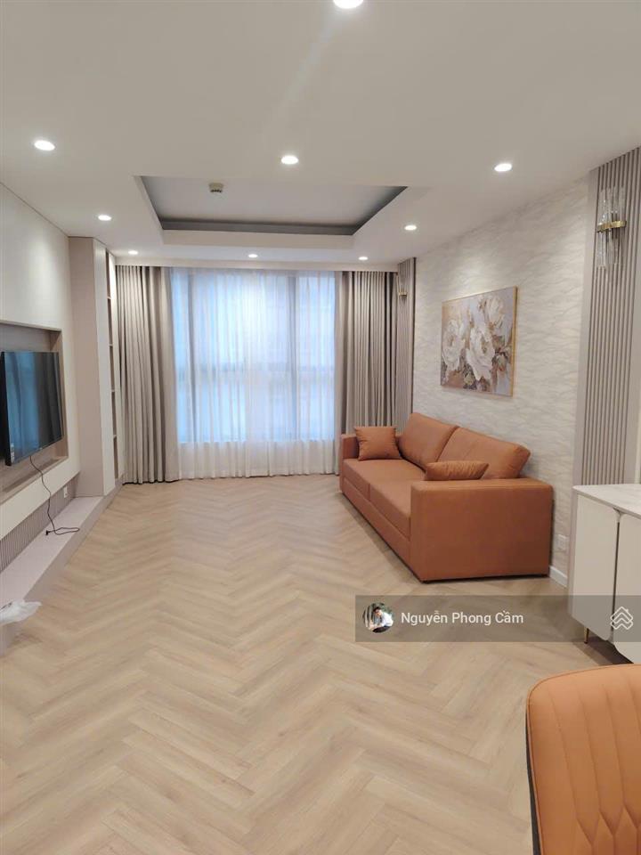 Không ảo giá  bán gấp căn hộ 74m2 2pn2vs nội thất đẹp về ở ngay. giá 6,8 tỷ có thương lượng