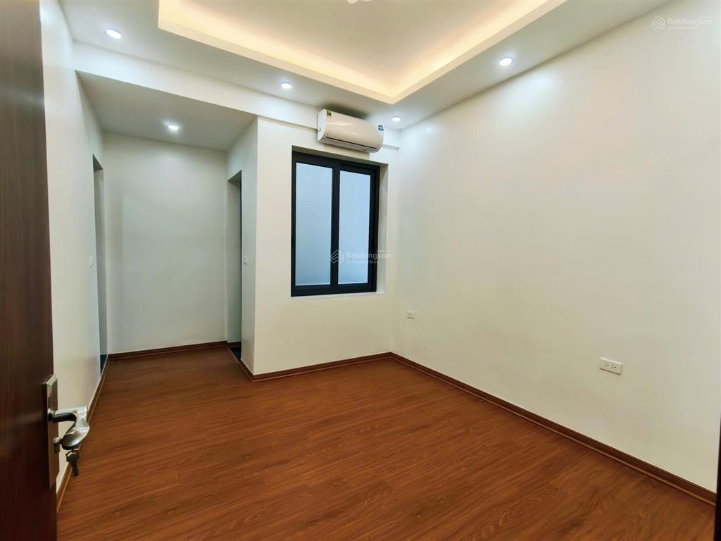 Siêu rẻ  bán căn 3pn 73m2 view hồ đẹp long lanh kđt tp giao lưu chỉ 5,7 tỷ