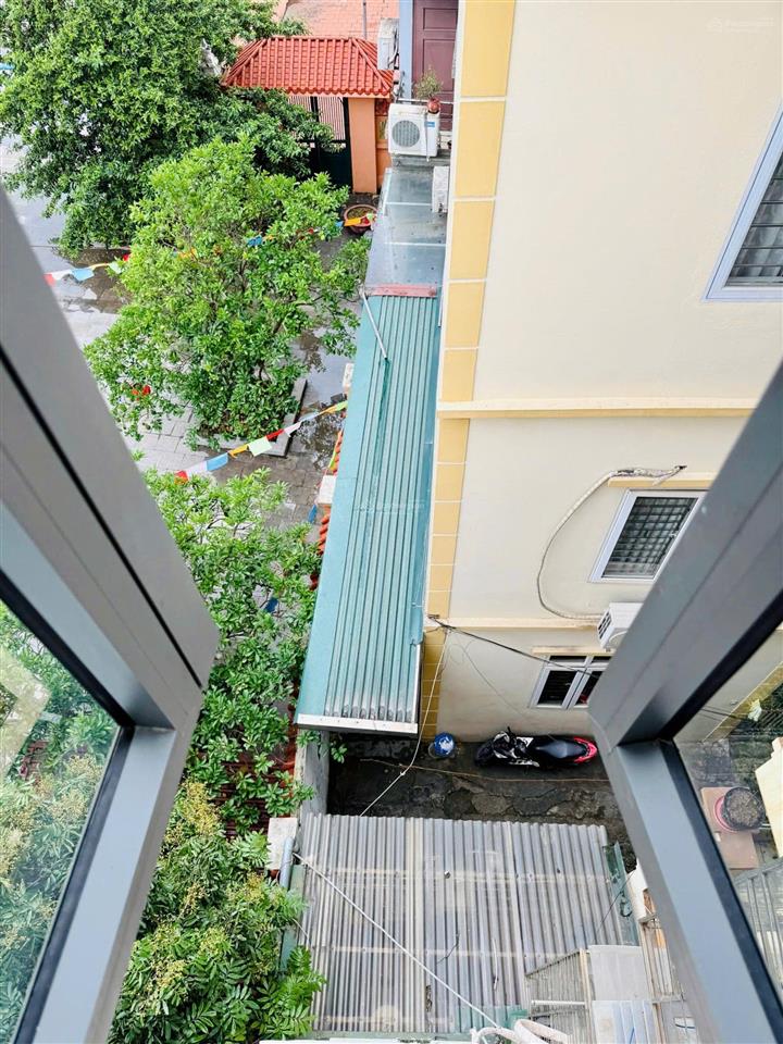 Bán nhà kim giang 44.8m x 4 tầng  full thổ cư  sổ đỏ nét vị trí ngõ 908 kim giang, cách tr