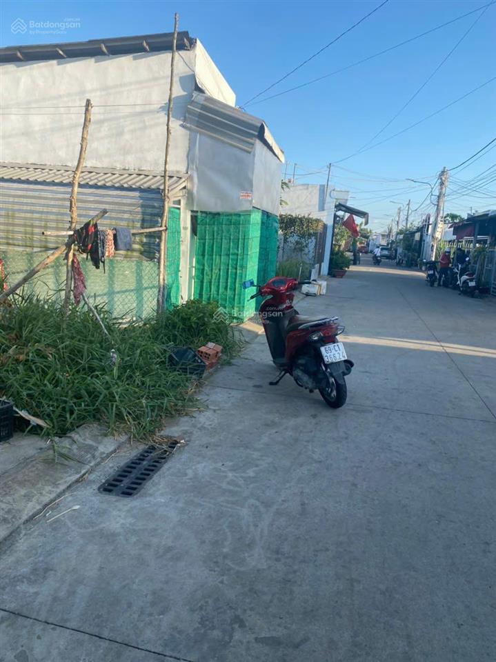 Đất thổ cư nội ô phường 8 lộ 6m, đường nguyễn công trứ có lộ 6m đi vào (hẻm 5 danh cũ)ngang 4x19.41