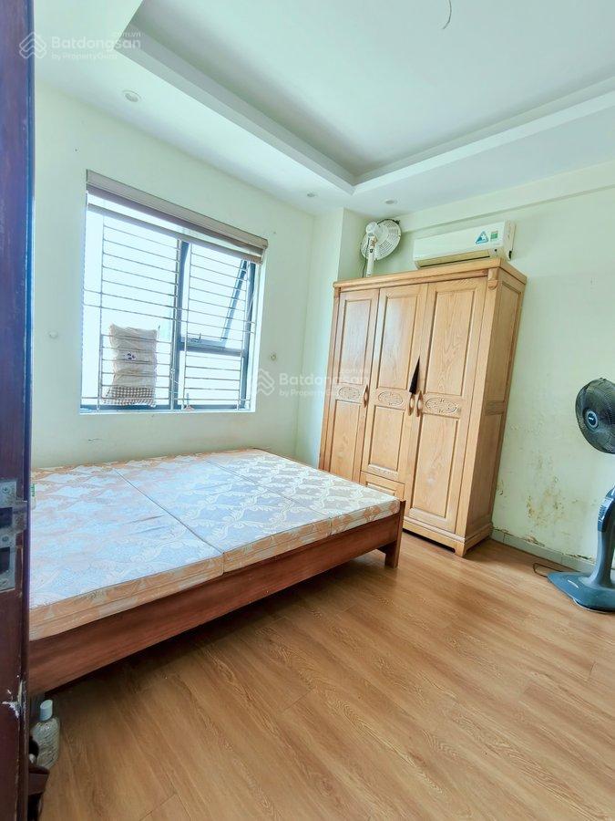 Cắt lỗ căn góc 77m², 2pn nổi bật tp giao lưu 5,6 tỷ  full nội thất  0979 497 ***