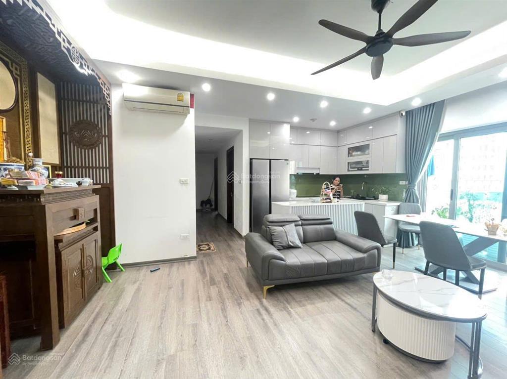 0979 497 *** căn hộ cccc mỹ đình  96m2  7,6 tỷ view đẹp  ngay sau bx mỹ đình