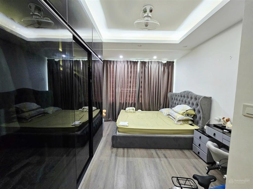 0979 497 *** căn hộ cccc mỹ đình  96m2  7,6 tỷ view đẹp  ngay sau bx mỹ đình