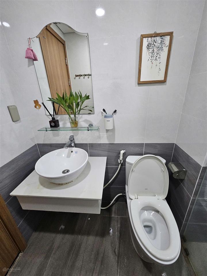 Chính chủ thuê căn hộ chung cư phúc đạt tower, 7.5 triệu, 60m2, 2pn, 2wc, đầy đủ nội thất