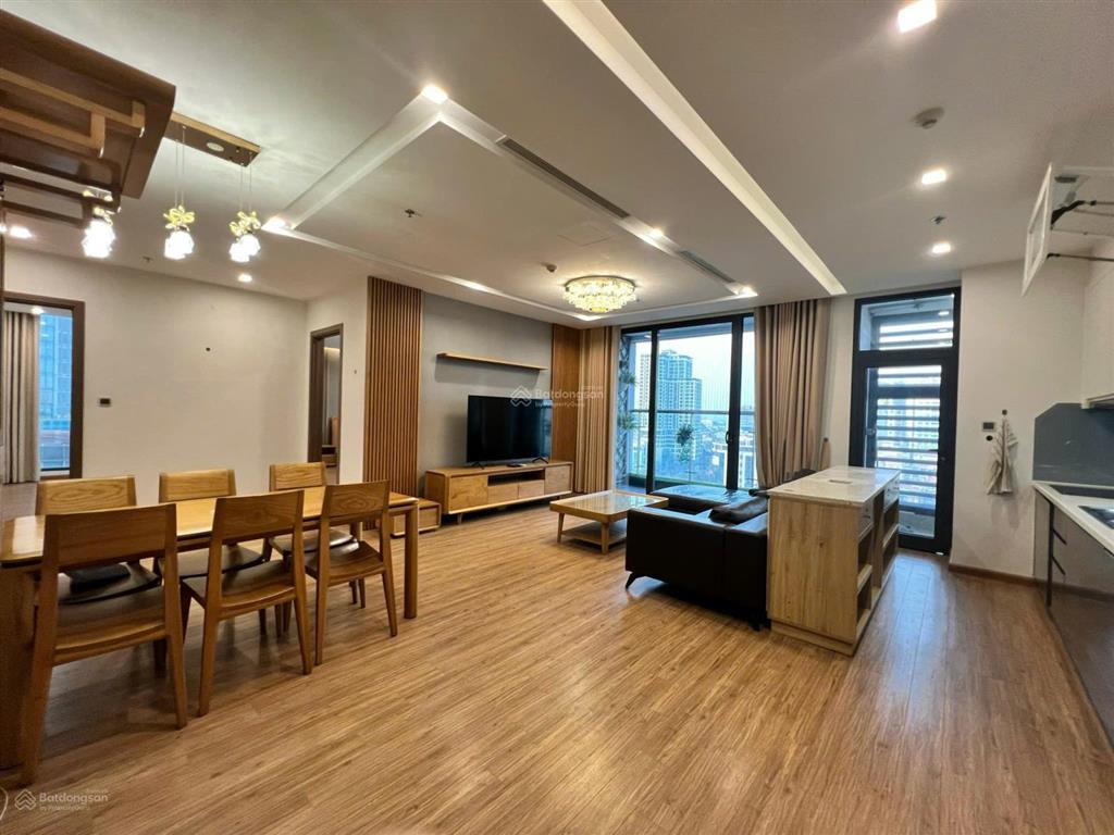 Cho thuê chung cư 3 ngủ full đồ nội thất