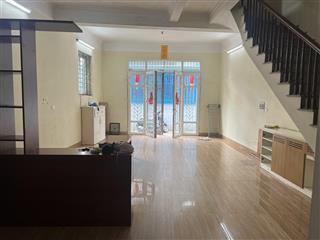 Thuê nhà nguyên căn giá rẻ 60m *3 tằng