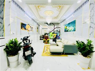 Ngộp bank bán gấp nhà gần chợ khiếu năng tĩnh, 68m2, 3 tầng đúc, 4 pn, đường rộng 5m tiện cho thuê