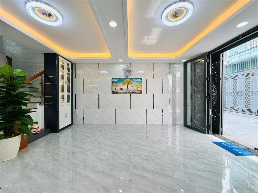 Bán gấp nhà mai xuân thưởng, 64m2, 5 tầng đúc kiên cố, 5pn 6wc, kế chợ bình tây, hẻm xe tải tới nhà