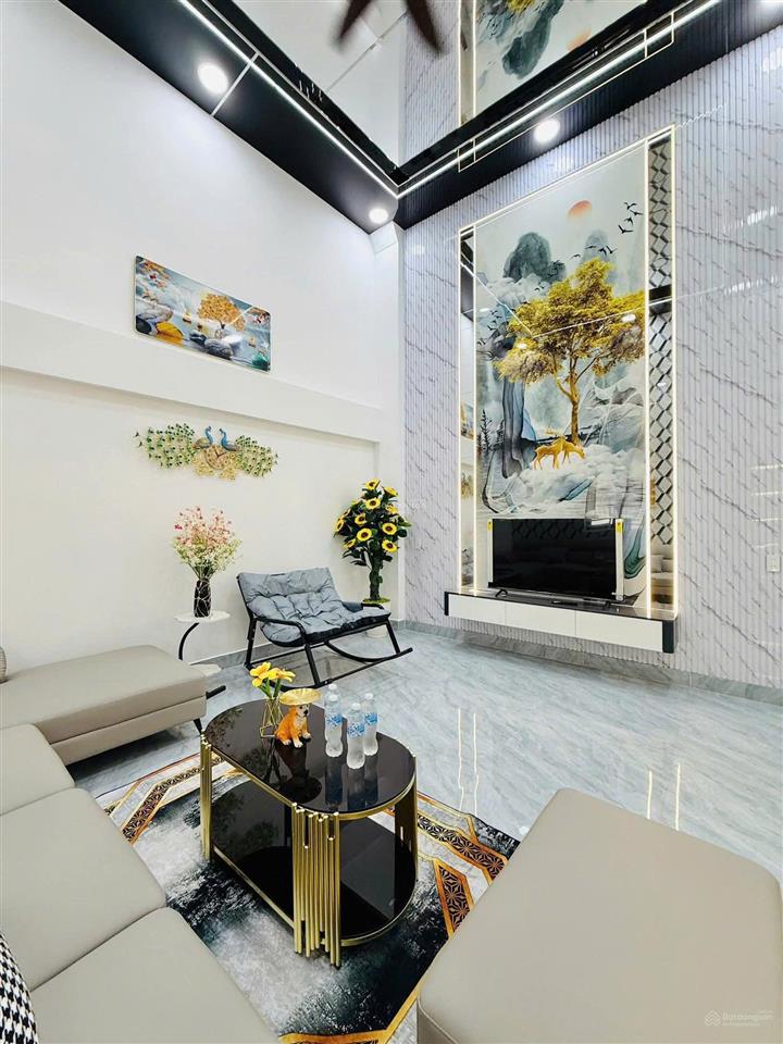 Bán gấp nhà mai xuân thưởng, 64m2, 5 tầng đúc kiên cố, 5pn 6wc, kế chợ bình tây, hẻm xe tải tới nhà