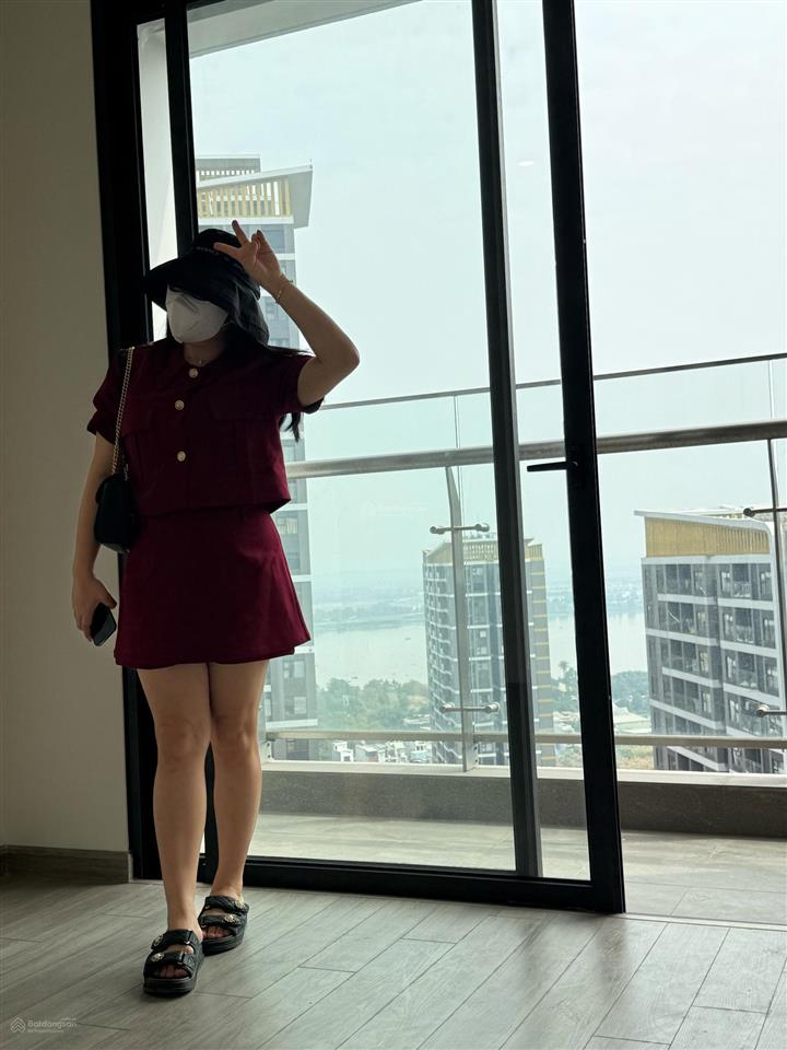 Chính chủ bán căn 2pn đẹp nhất line bs10  beverly solari vinhomes grand park