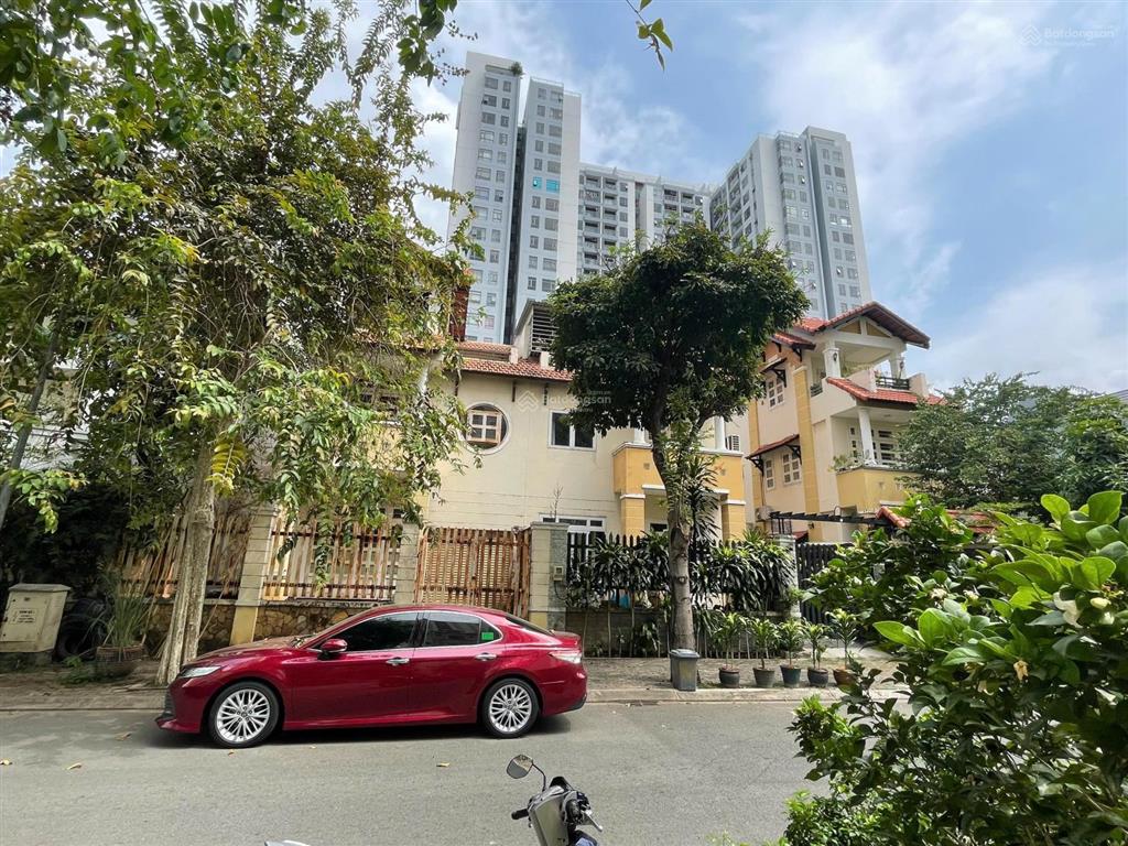 Villa giá tốt nhất lưu đình lễq2dt 9x19m3 tầnggiá 33 tỷ
