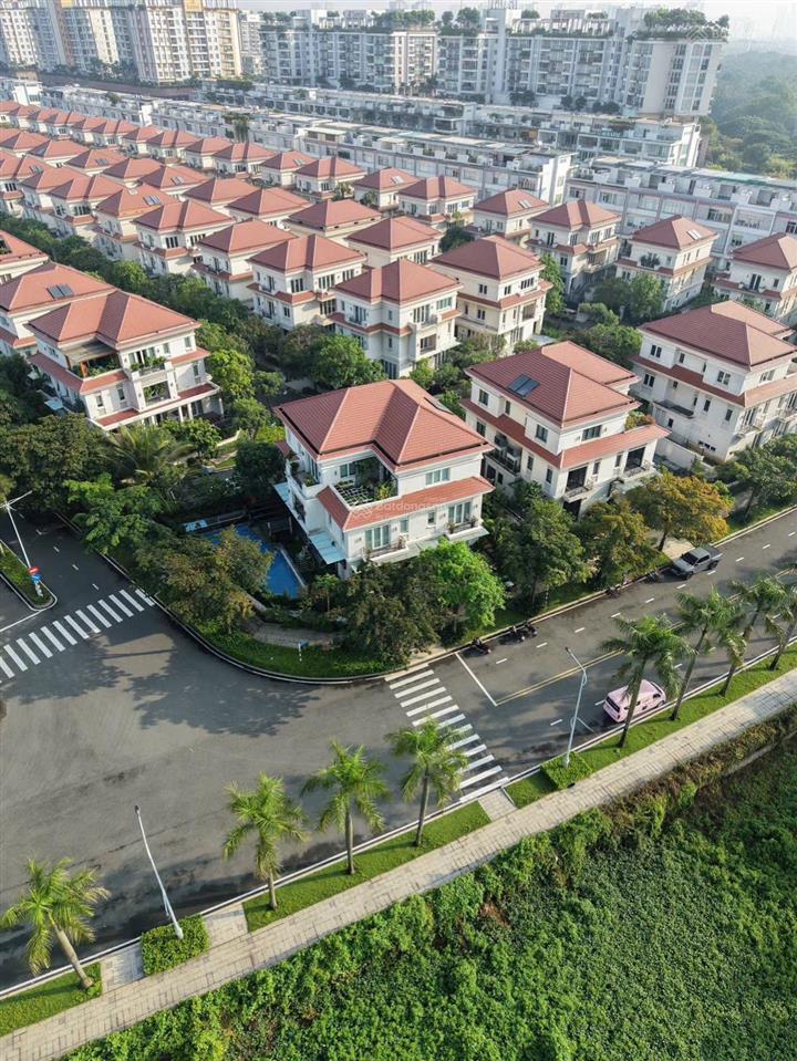 Biệt thự góc 3mt hoàng thế thiện  q2  dt 24x23m  543m2  giá bán 480 tỷ