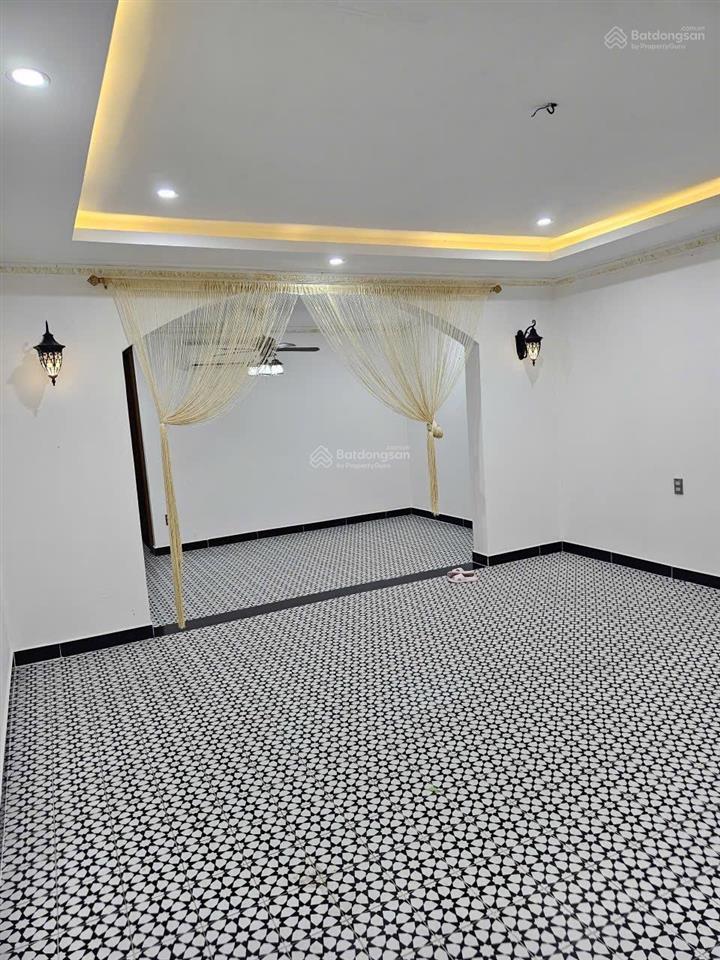 Nhà mặt tiền đường số 2, quận 8  dt 6x20m  5 tầng nhà mới  giá 12 tỷ