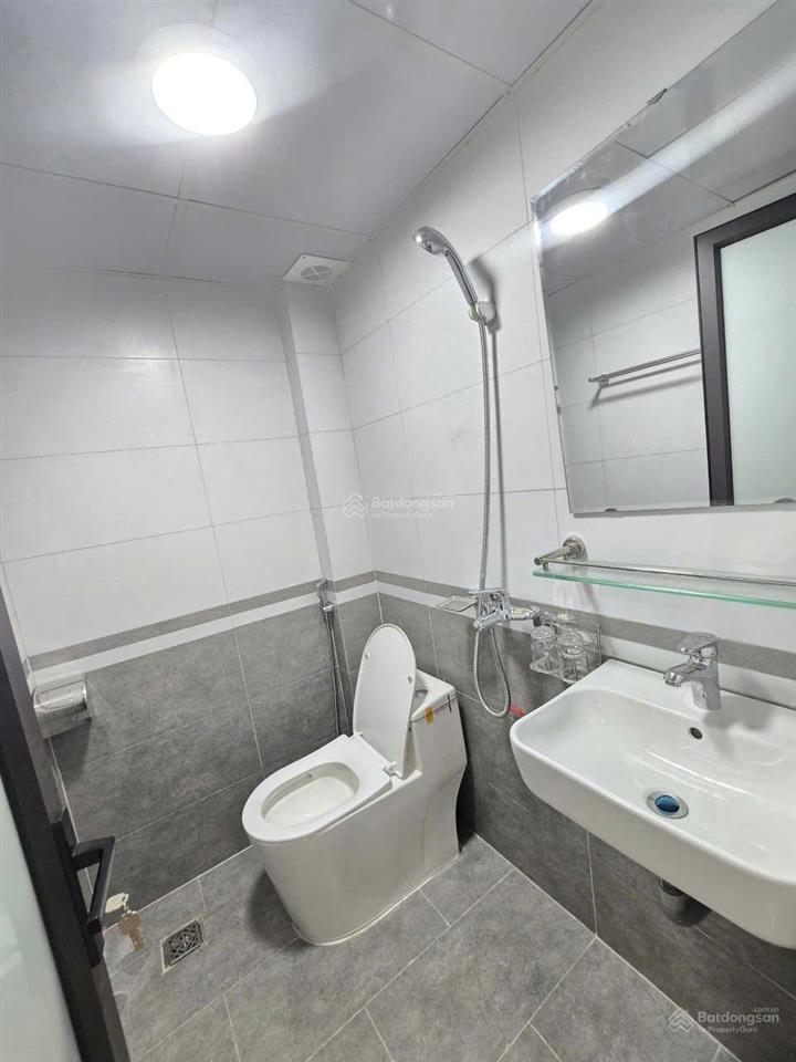 Bán nhà 7 tầng thang máy ngõ phố phú mỹ, sau bến xe mỹ đình dòng tiền ổn định