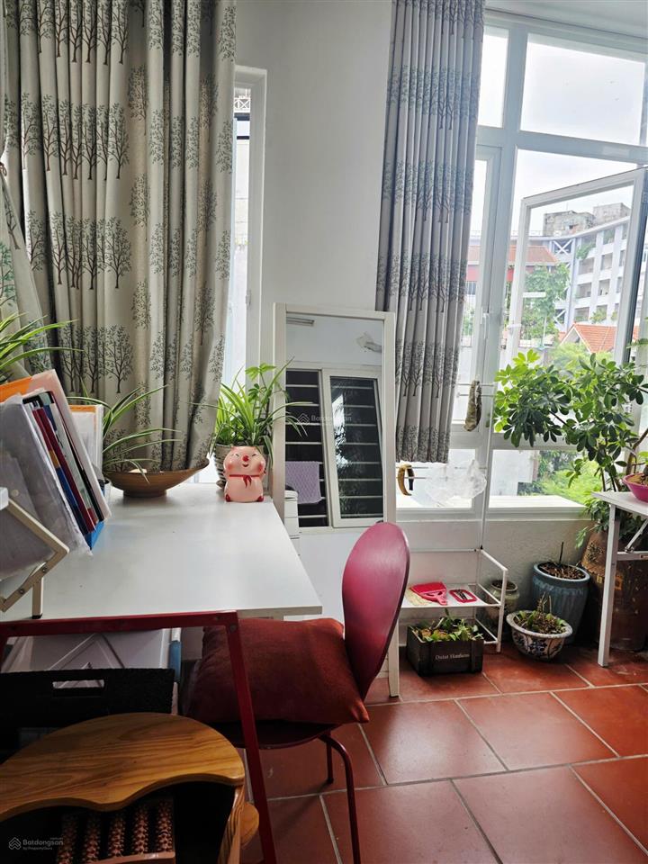 Căn nhà biết kiếm tiền ô tô đỗ cửa, vừa ở vừa kinh doanh tại số 5 ngõ 111 thiên hiền, từ liêm, hn