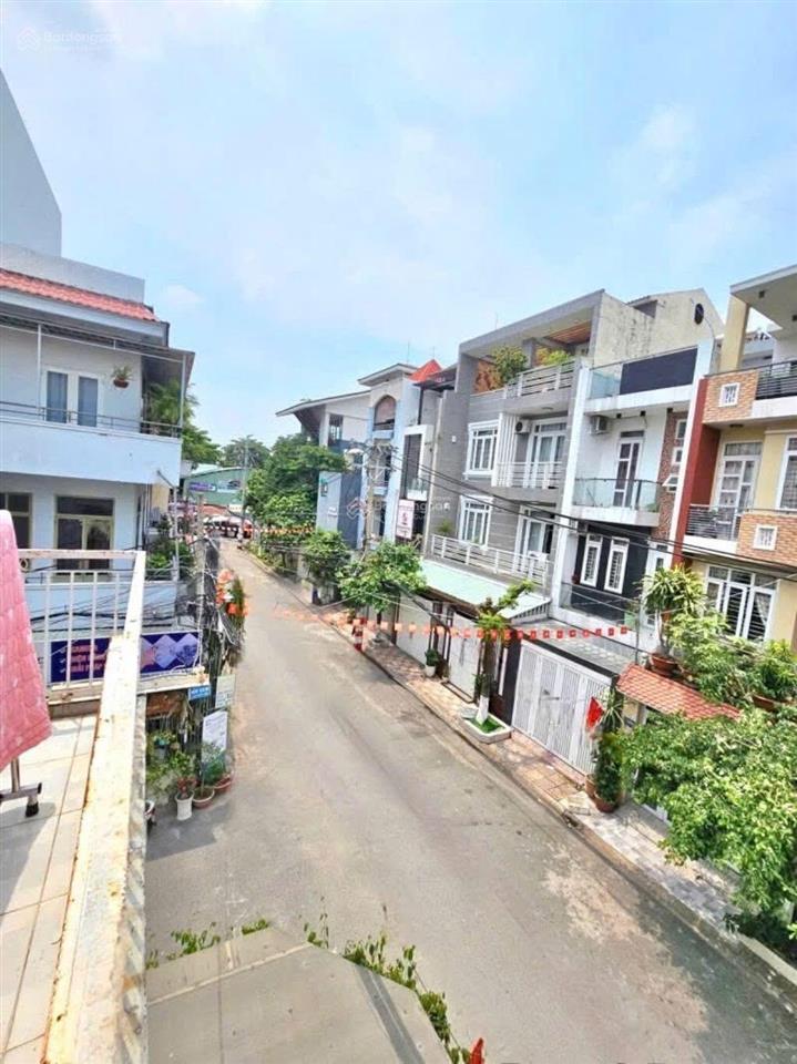 Lô góc 2 mặt tiền hoàng hoa thám  62m2  đường 10m  cực đẹp  3 tầng không có căn thứ 2.