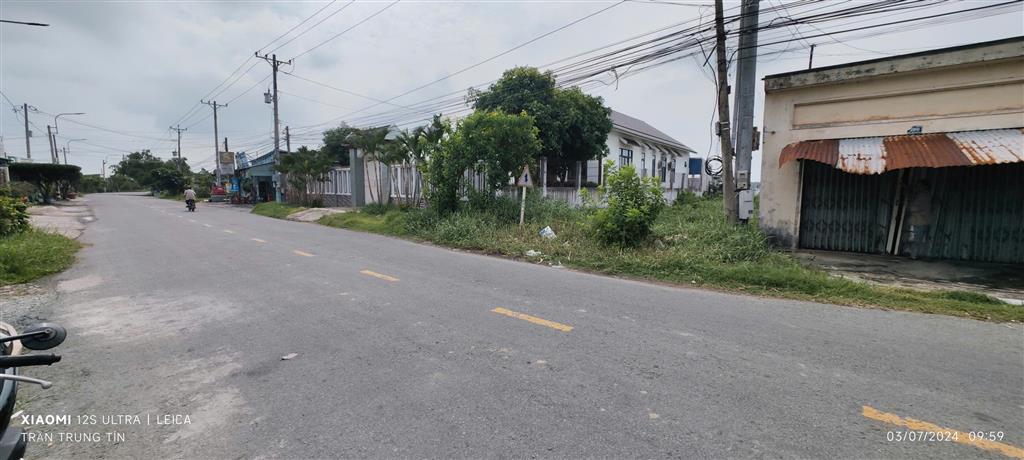 Bán nhà xã vàm cỏ mặt tiền DH 25 giá 1,8 tỷ