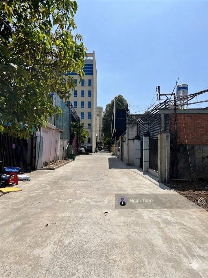 Bán đất diện tích lớn173m2 giá 1tỷ5 đường trần văn chẩm xã phước vĩnh an huyện củ chi sổ hồng riêng
