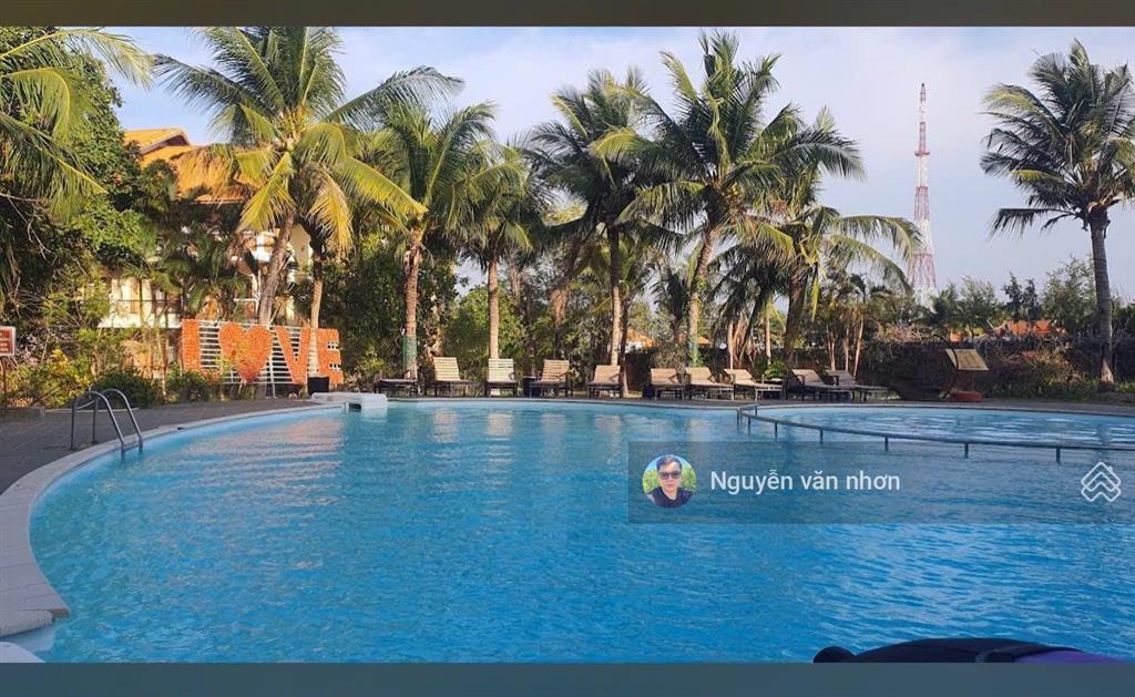 Bán resort mặt biển mũi né giá 195 tỷ