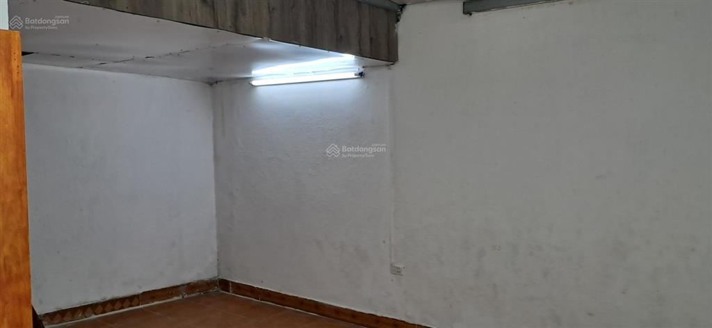 Bán nhà riêng diện tích 31m2, nhà cấp 4 có gác xép. (giấy tờ cơ quan cấp)