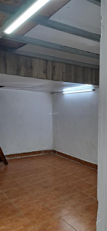 Bán nhà riêng diện tích 31m2, nhà cấp 4 có gác xép. (giấy tờ cơ quan cấp)