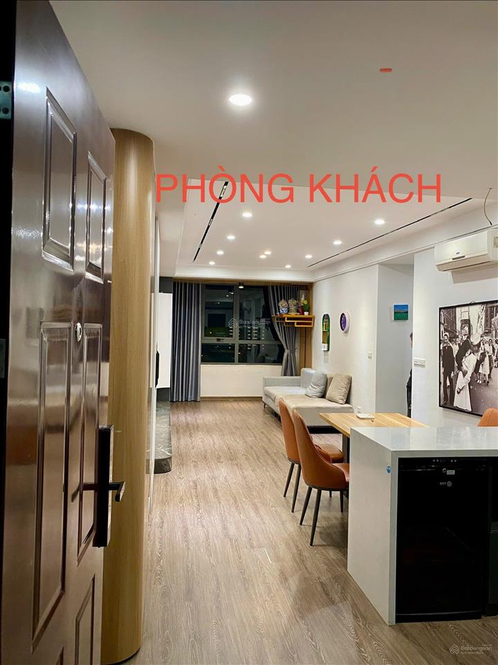 Bán 1 trong 2 căn hộ n03t1, full nội thất.