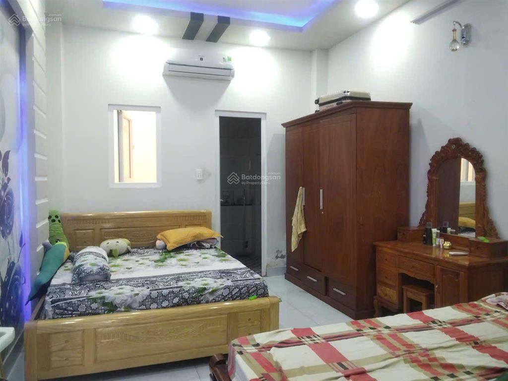 Nhà mặt tiền hiệp thành 13  nhà đẹp, kiên cố đường 10m thông diện tích ngang 4m dài 28m
kết c