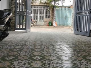#nhà mặt tiền đường 7m #đông thạnh 1.3hóc môn
dt 425 m
shr cn trên sổ hơn 90m2
#giá chỉ 4tỷ7
