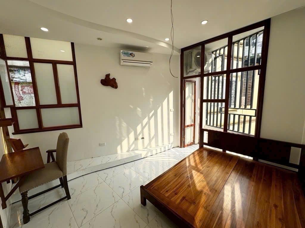 📍 Hoàng Văn Thái – Cù Chính Lan – Nguyễn Ngọc Nại Vị trí đẹp, kết nối thuận tiện, khu dân trí cao, an ninh tốt.