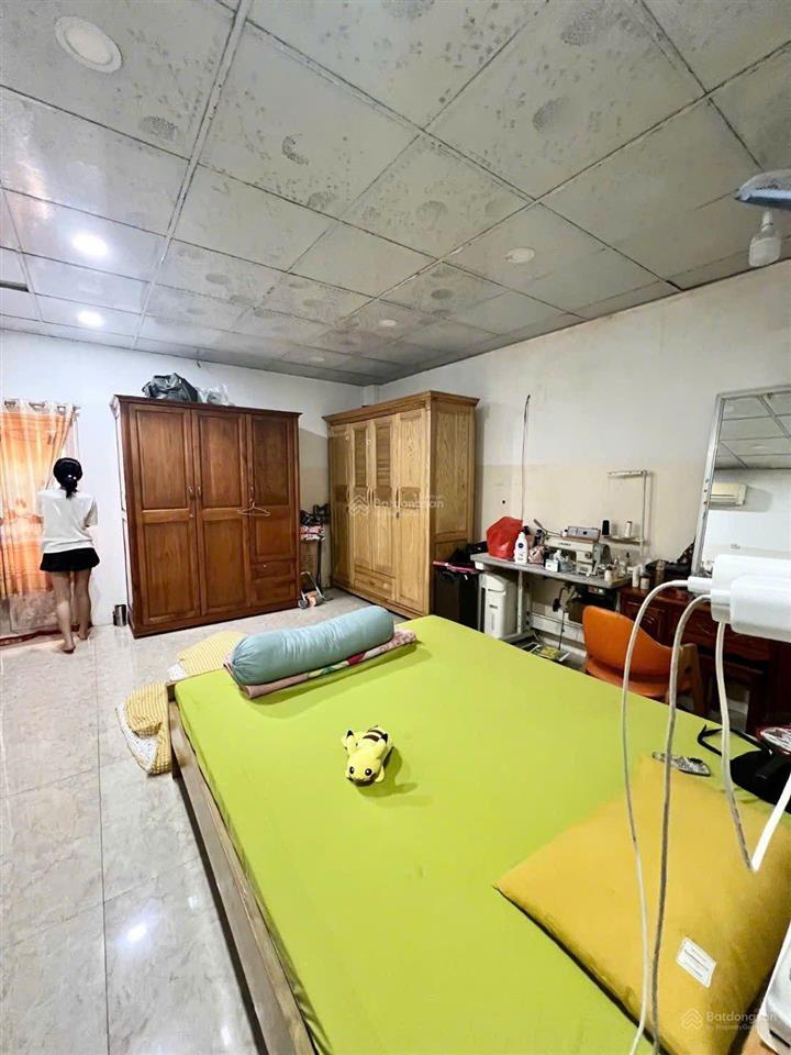 Bán nr hxh 3 tầng tại bình thành, 60m2, 2pn, 2wc bao đẹp