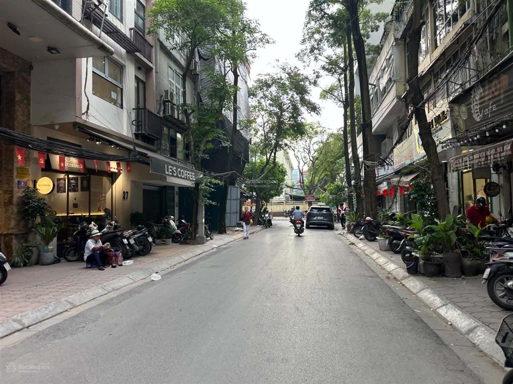 Nhà nguyễn chí thanh giá 14.3 tỷ thang máy ô tô cực hiếm nguồn cung