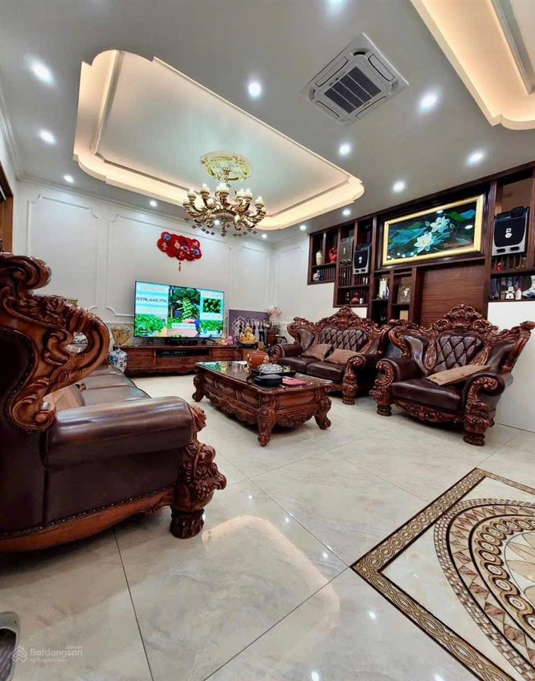 8 tầng, thang máy, căn áp góc, cạnh đường đôi văn khê, hà đông. 50m2, chỉ 18 tỷ hơn.